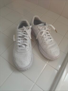 *EUC* Puma White Perforated Platform leather Sneakers